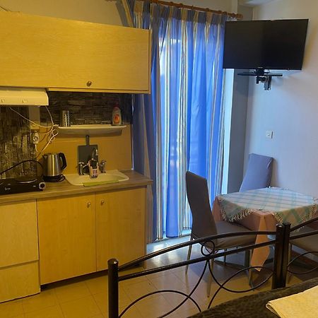 Pislis Rooms Kamena Vourla Dış mekan fotoğraf