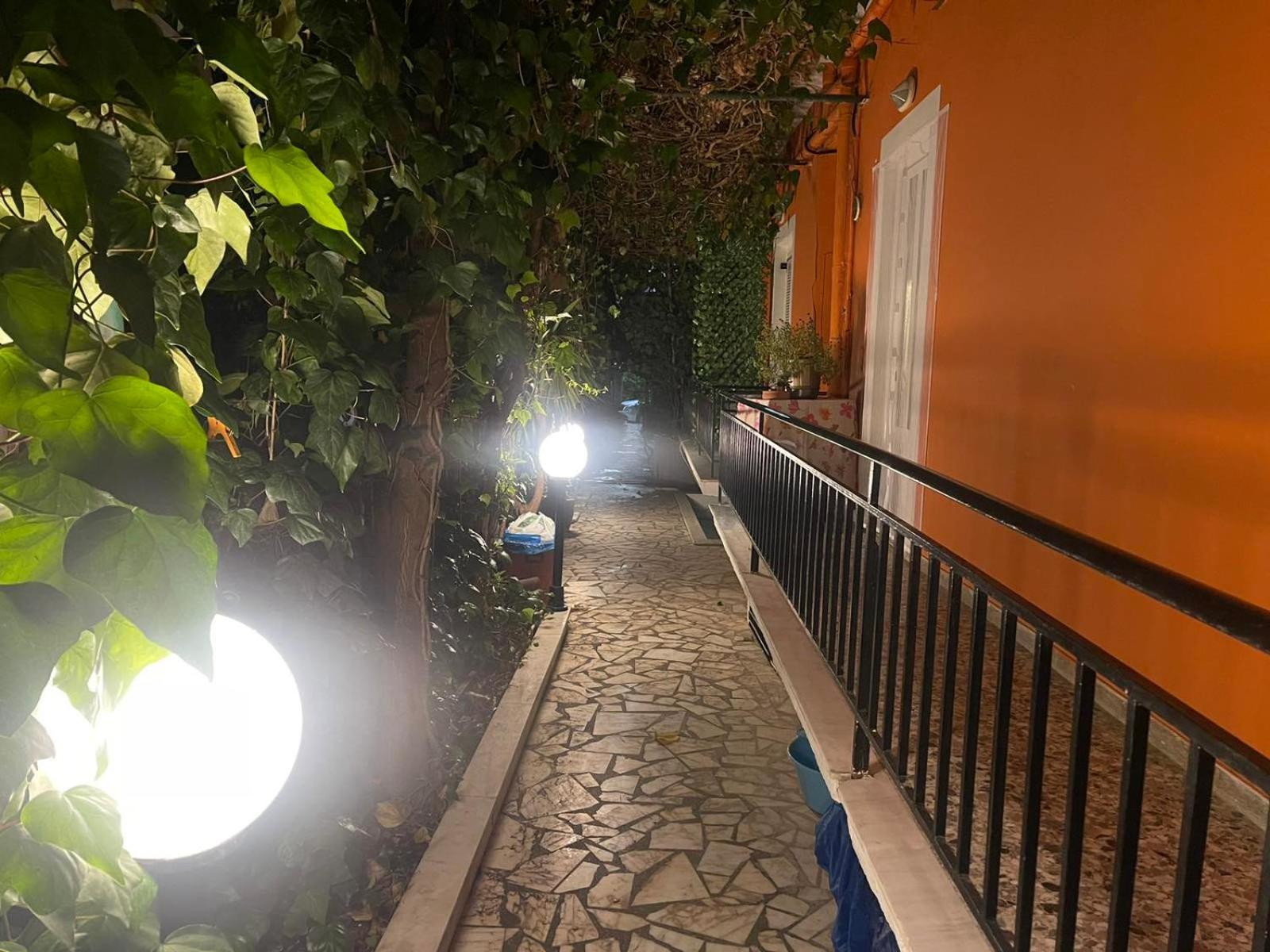Pislis Rooms Kamena Vourla Dış mekan fotoğraf